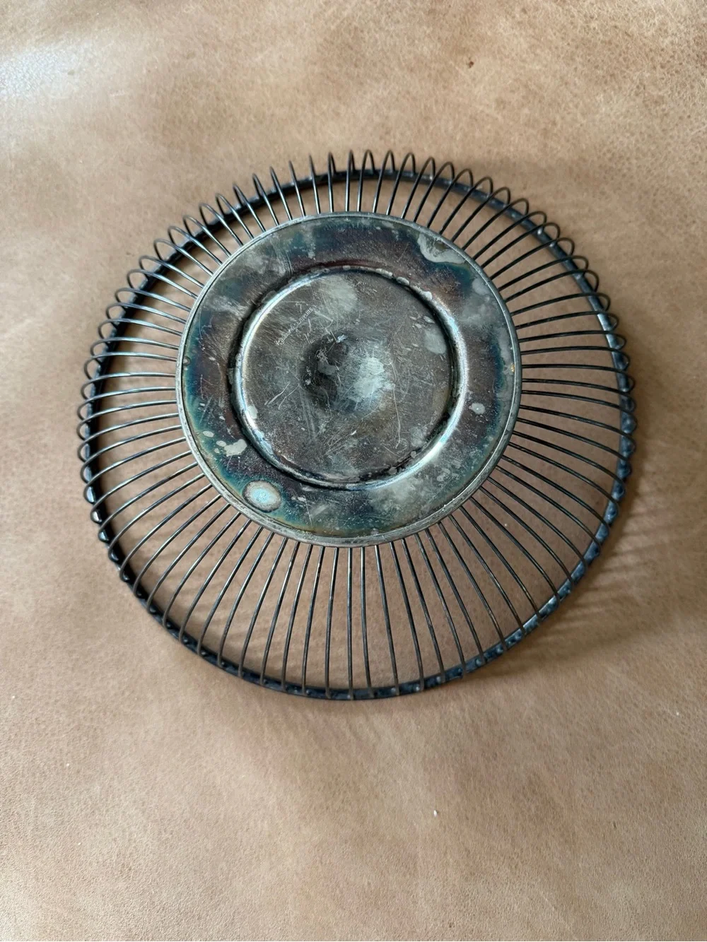 Vintage Raimond Silverplate Fruit/Bread Round Wire Basket Bowl 10